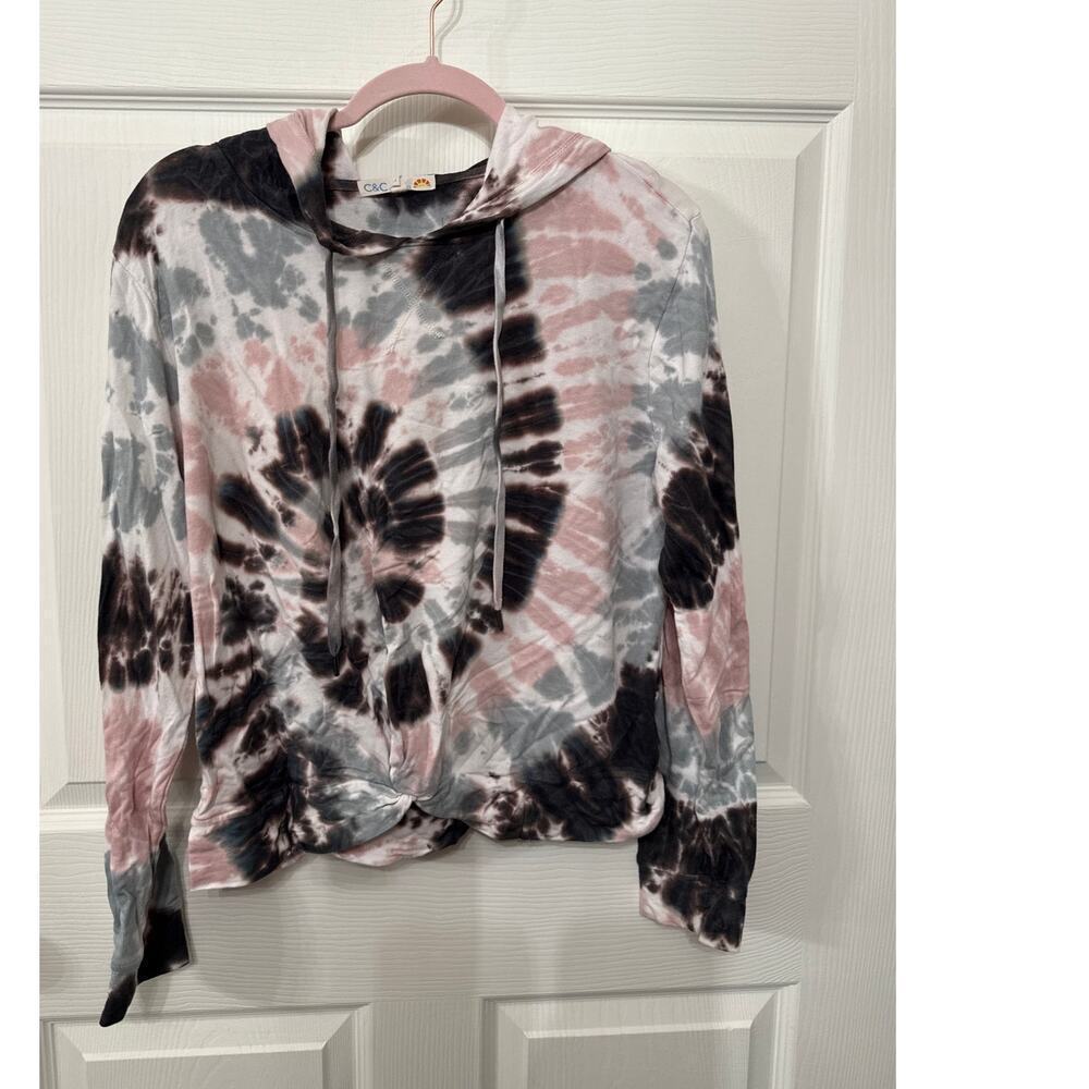 C&C California Tie-Dye Twist Front Pullover Hoodie Sweatshirt, M